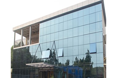 集裝箱做的辦公樓，辦公環(huán)境美美的！